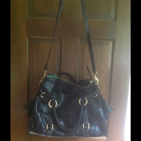 Dooney & Bourke Handbags - Doone & Bourke black leather bag